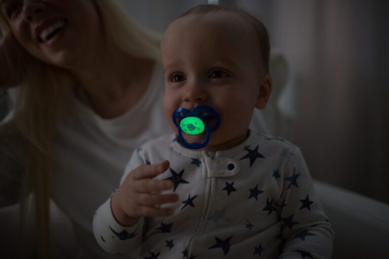 Lifestyle_Advantage_Glow_in_the_Dark_Stage_2_O16A7921-768x512 - Babies and Moms in Cyprus